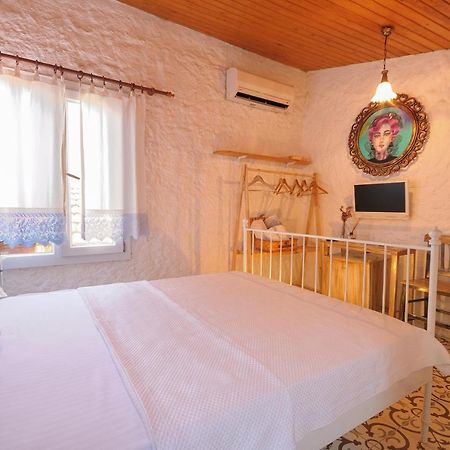 Afet Hanim Konagi Alacati Kültér fotó